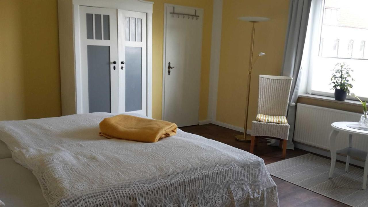 Schoene Ferienwohnung Im Alten Gasthaus In Stoltebuell Esterno foto