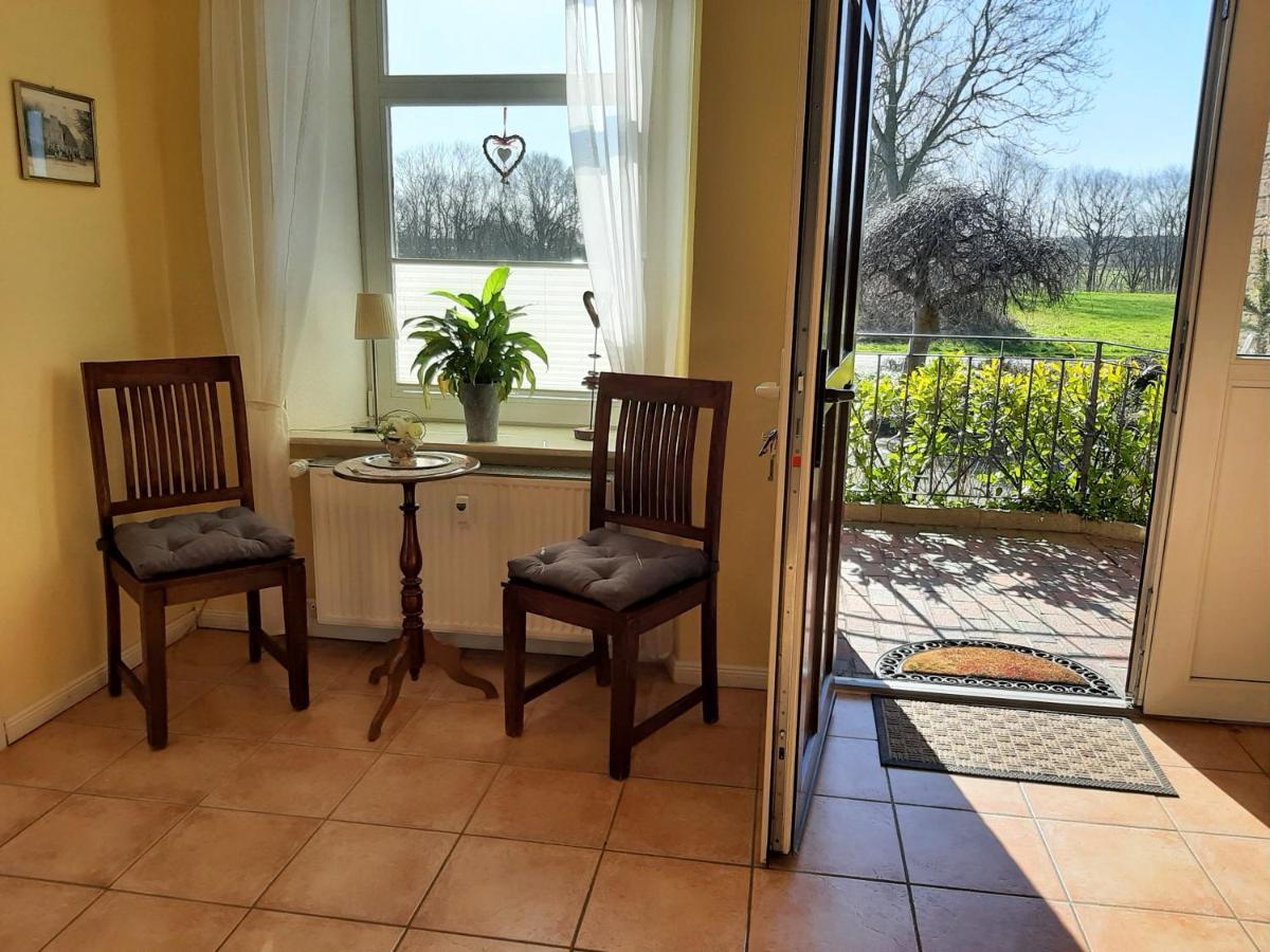 Schoene Ferienwohnung Im Alten Gasthaus In Stoltebuell Esterno foto