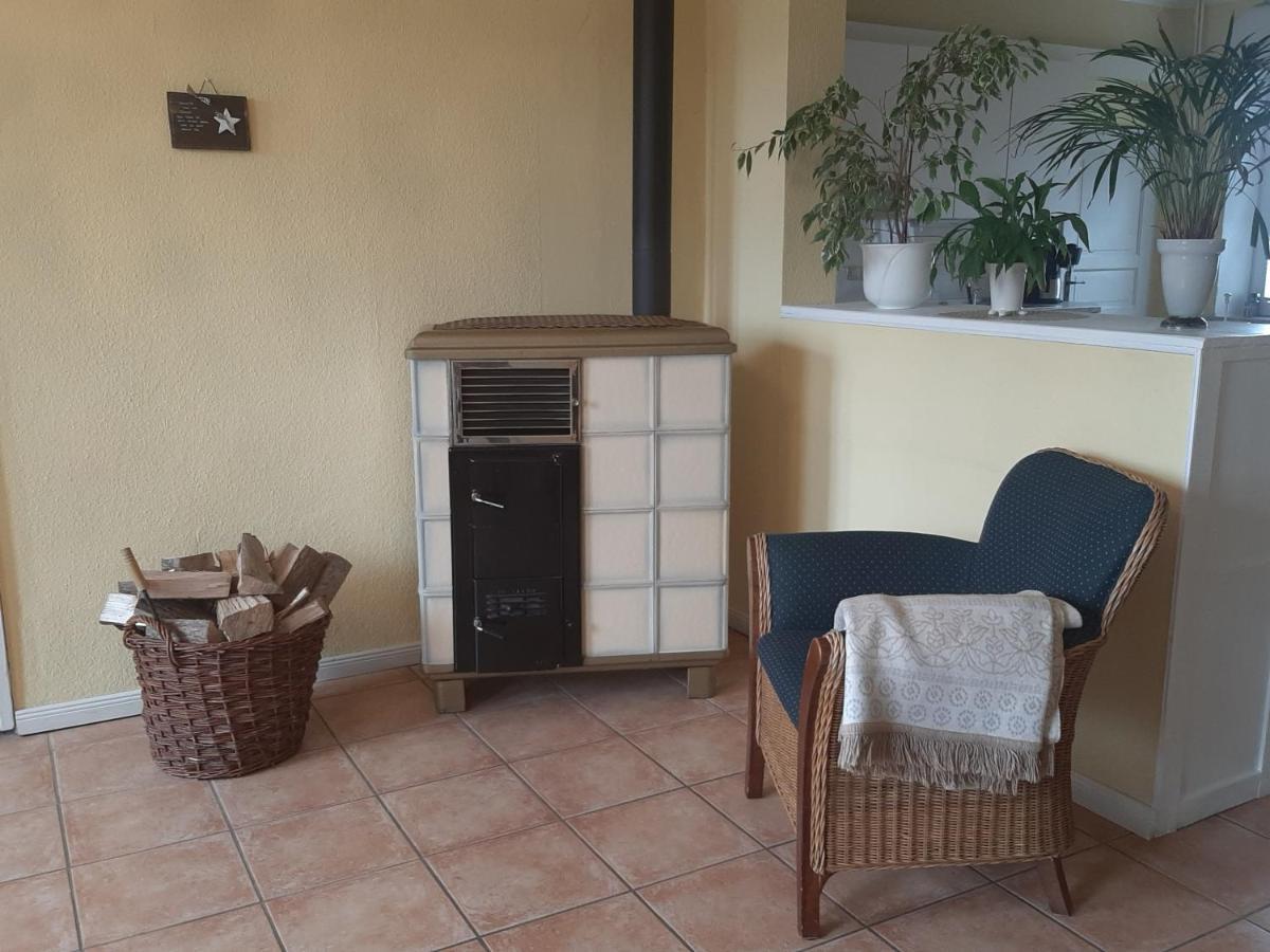 Schoene Ferienwohnung Im Alten Gasthaus In Stoltebuell Esterno foto