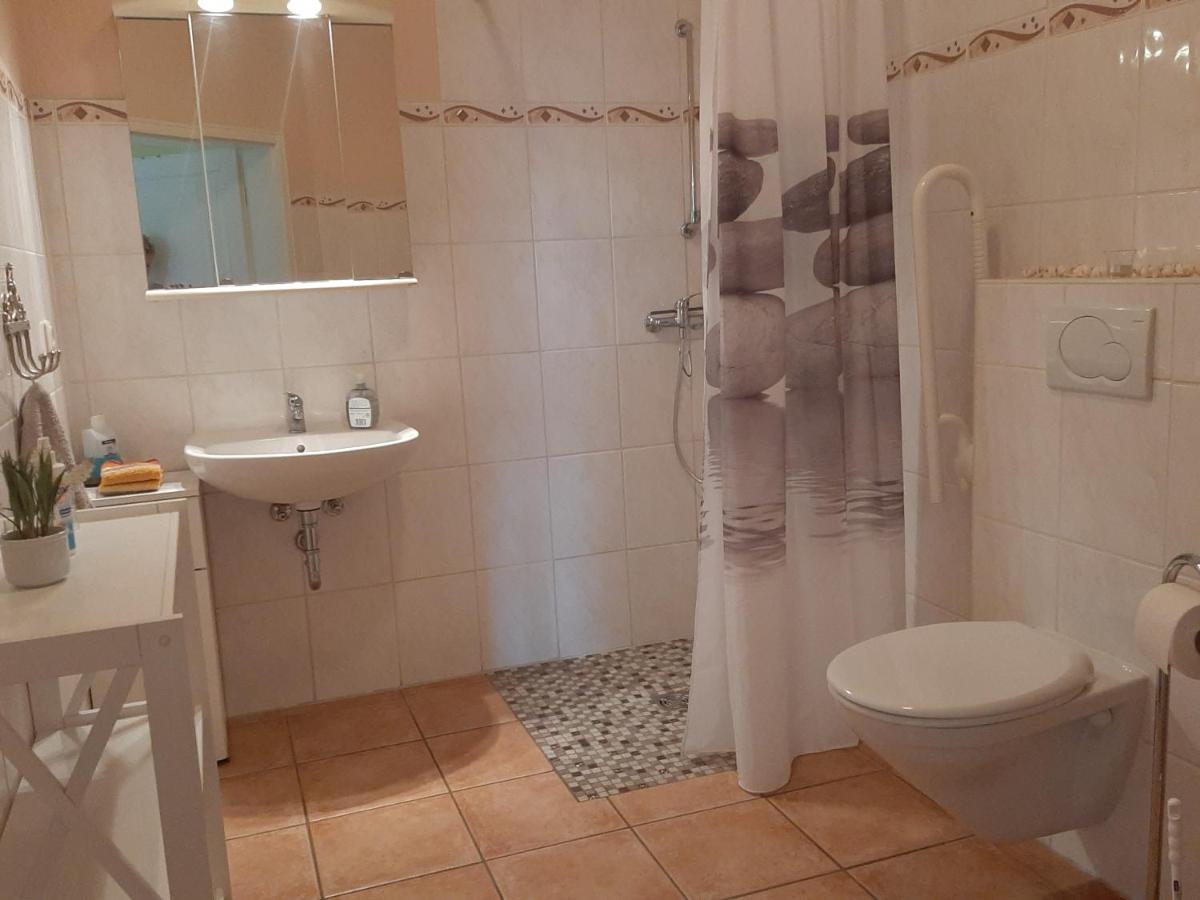 Schoene Ferienwohnung Im Alten Gasthaus In Stoltebuell Esterno foto